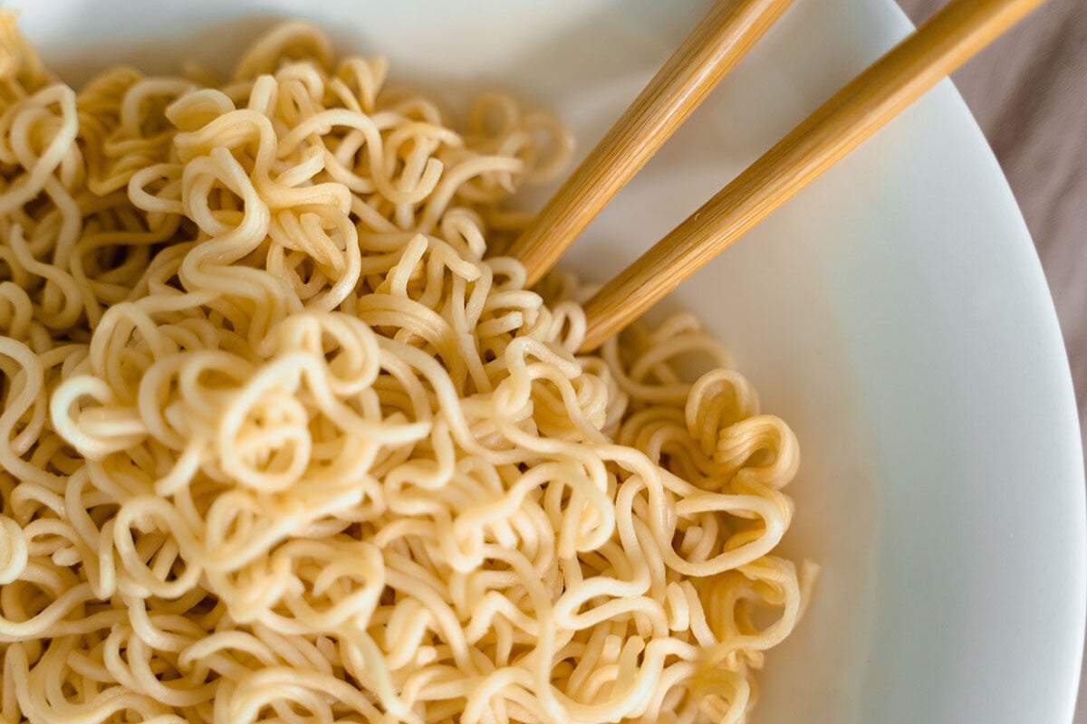 全球即食麵總需求去年創新高,達1,242.1億份。(Pexels圖片)