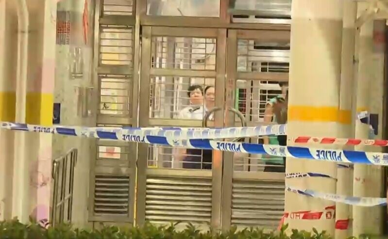 案件交由重案組跟進,警方正封鎖現場作進一步調查。(有線新聞截圖)