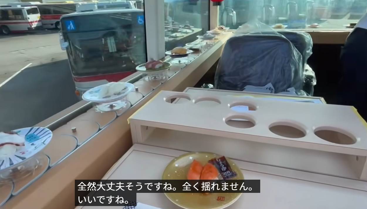 日本東京雙層「迴轉壽司巴士」吸遊客 1.6萬日圓70分鐘任食同時賞景