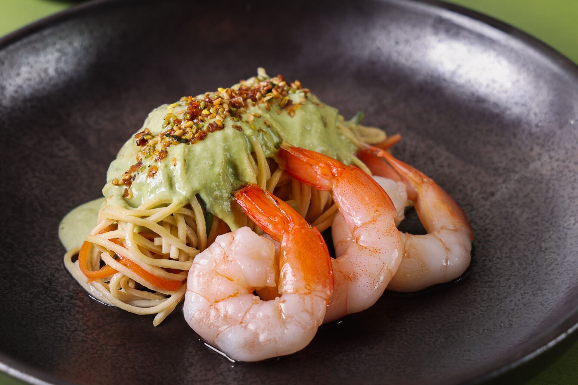 Chilled Prawn Soba Noodles with Uji Yabukita Matcha Tofu Dressing 大蝦蕎麥冷麵配宇治藪北抹茶豆腐醬