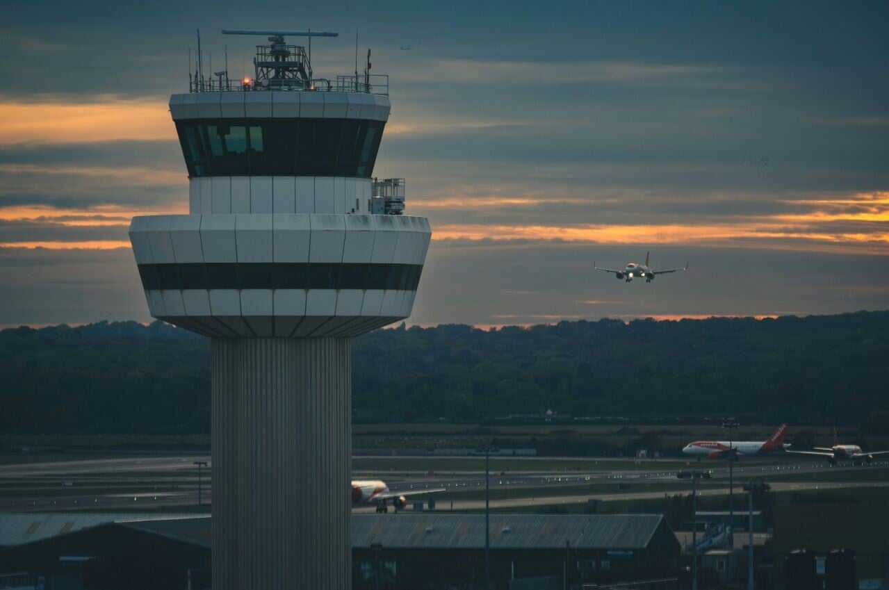 英國格域機場出現UFO?報告紀錄機師4月目擊碟狀物體(非涉事圖片)