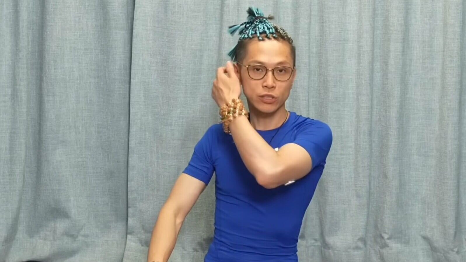 兩招藏式瑜伽改善耳鳴眼部疲勞