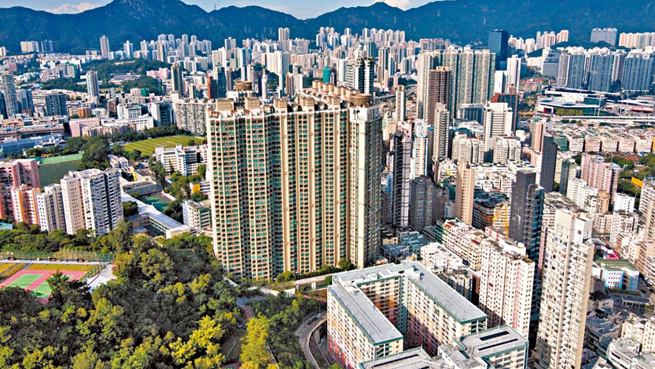香港連續16年成為全球樓價最難負擔城市。(中通社)