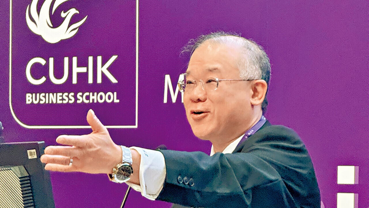 筆者李漢祥出席中大商學院的學生活動。