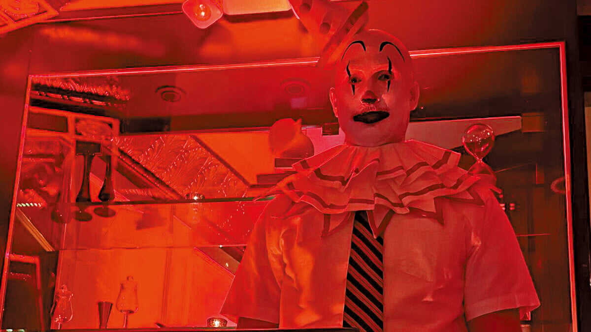行兇時會戴生日帽的Killer Clown。(Lilly Lui攝)