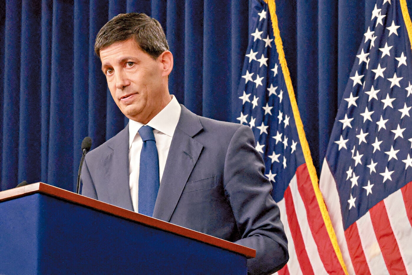 PX 4COL  AI0831 CVIEW 配Federal Reserve Chairman Kevin Warsh2026 08 19T184532Z 192572600 RC2QNMAMLAQ3 RTRMADP 3 USA FED MINUTES