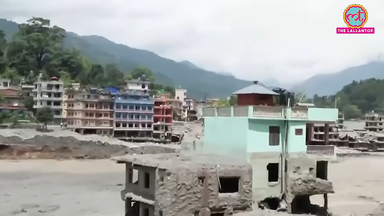 Nepal Flash Floods भयानक बाढ़ में कैसे बच गया ये Green House सामने आई वजह Viral House 4 48 screenshot