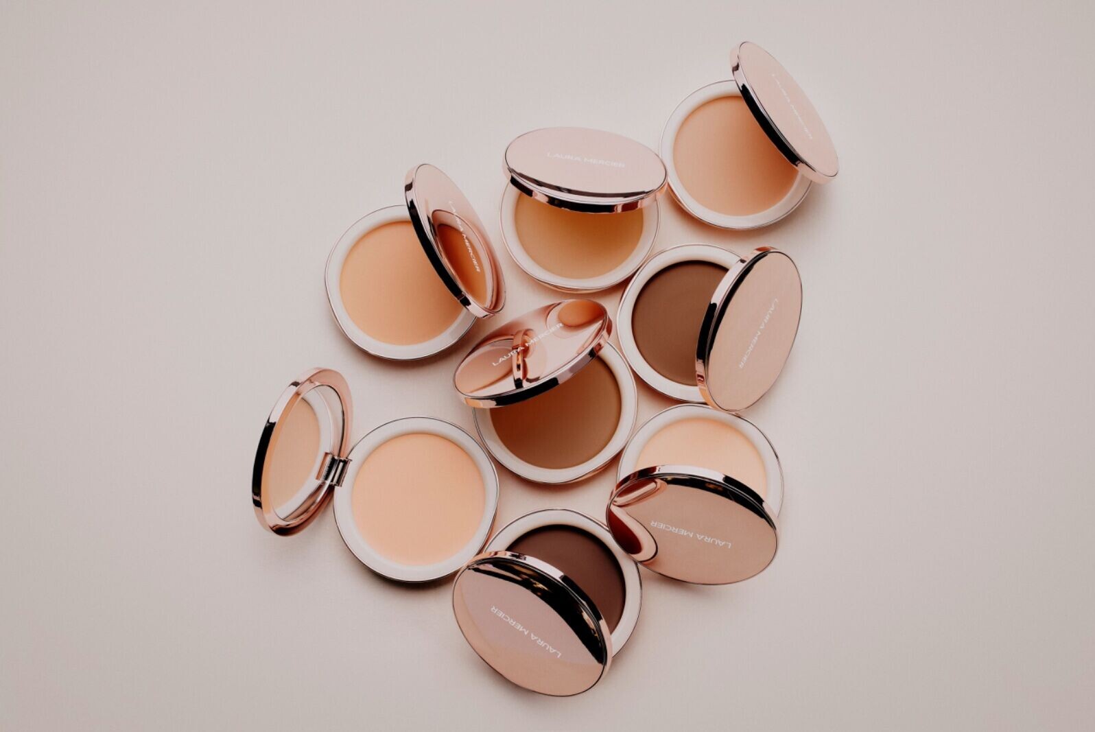 2026 初秋化妝新品推介 14: LAURA MERCIER | 柔焦修護輕粉霜
