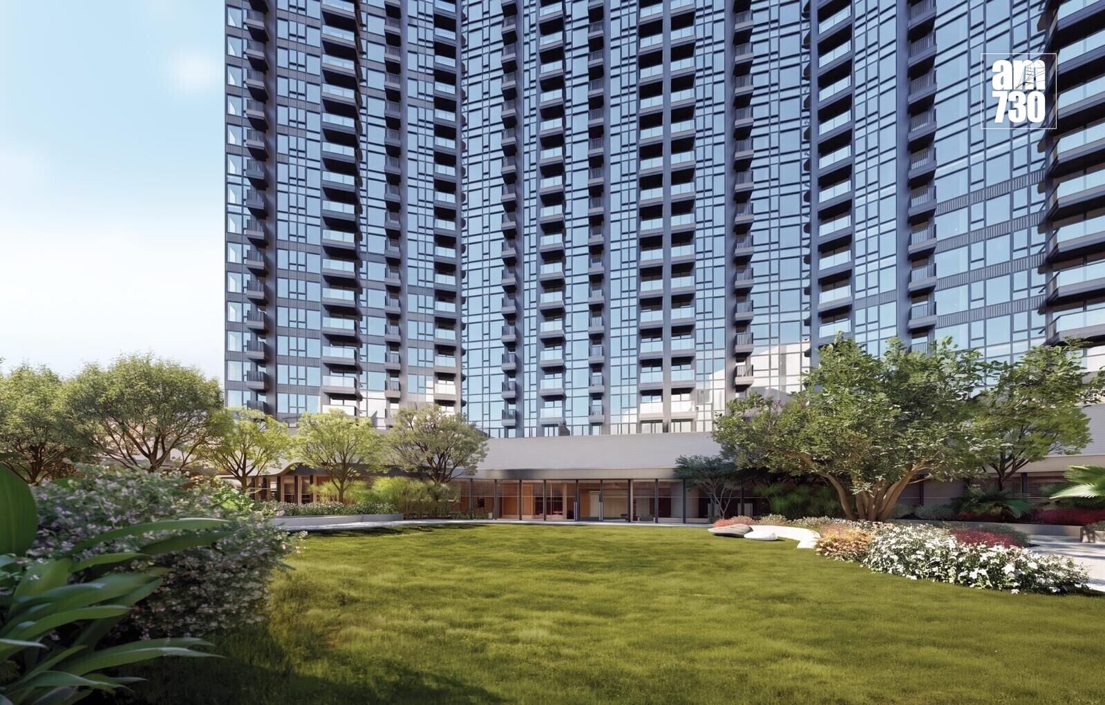 4000 sq ft outdoor lawn at CLUB HEADLAND