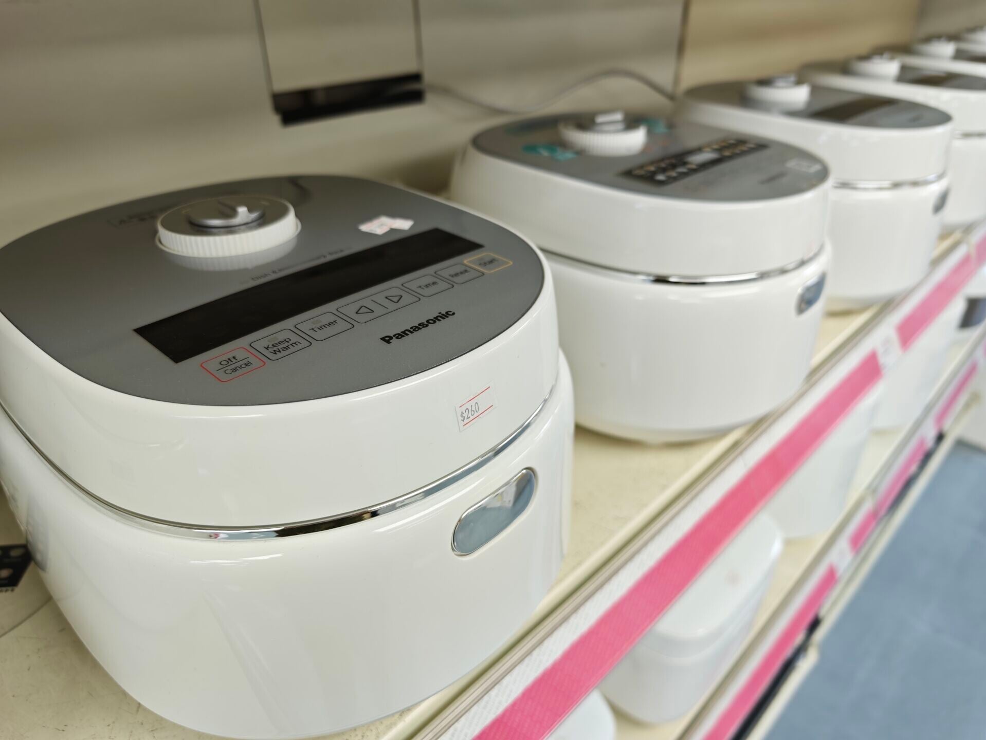 豐澤開倉|Panasonic電飯煲$260。