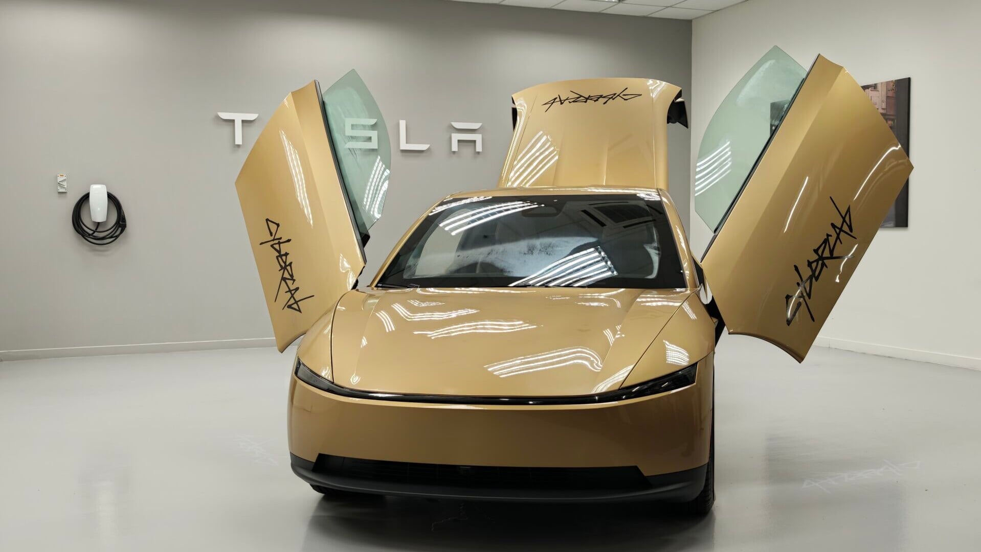 Tesla Cybercab於9月9日起在香港巡迴展出。