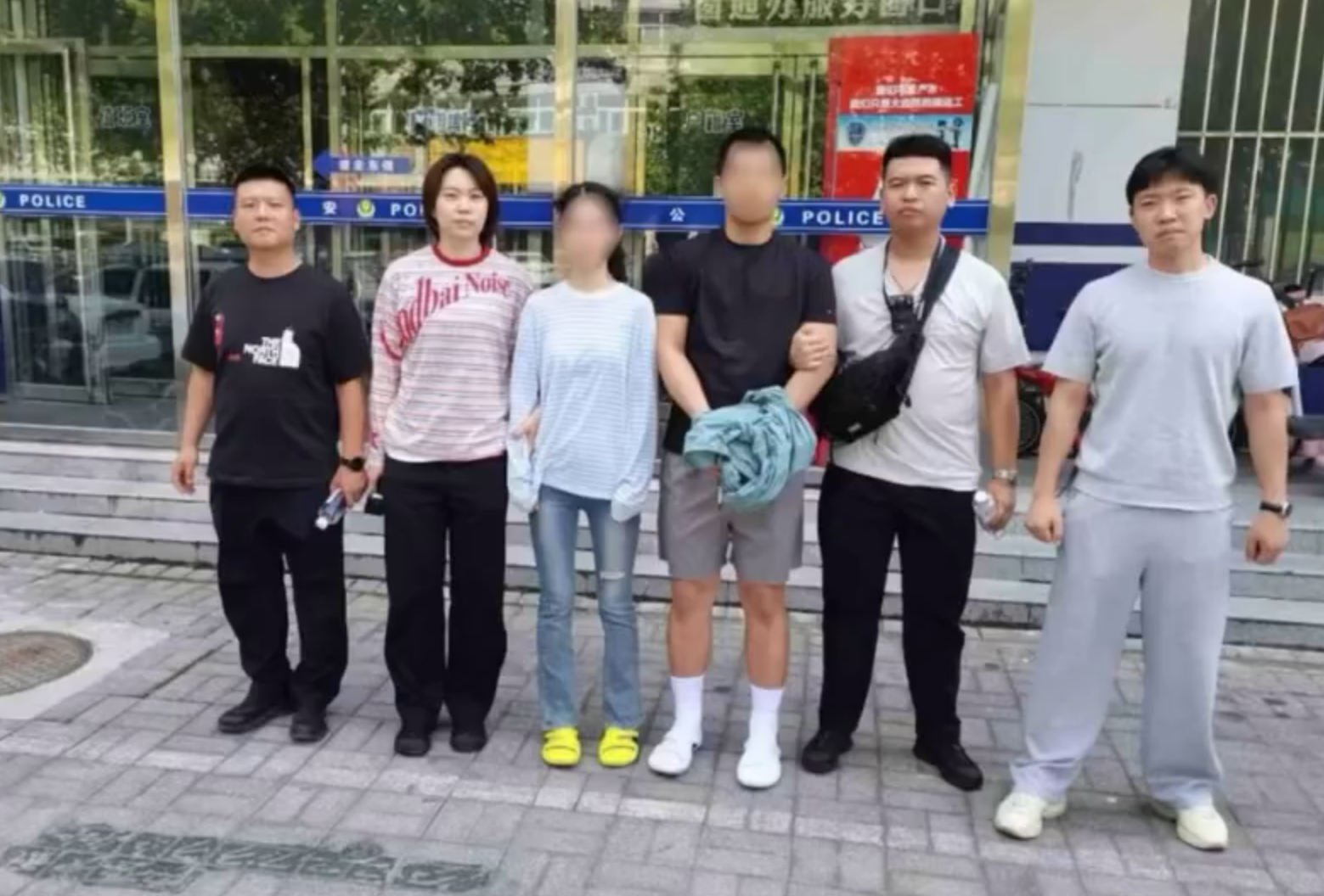 天津一對情侶為食霸王餐,以偽造醫院診斷書方法,訛稱進食後染急性腸胃炎,要求退還餐費及索取賠償,有逾50間餐廳被「碰瓷」勒索,涉案情侶已被採取刑事強制措施。(網上圖片)