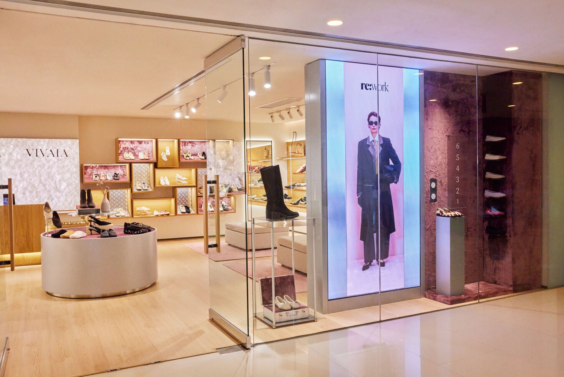 VIVAIA香港海港城店