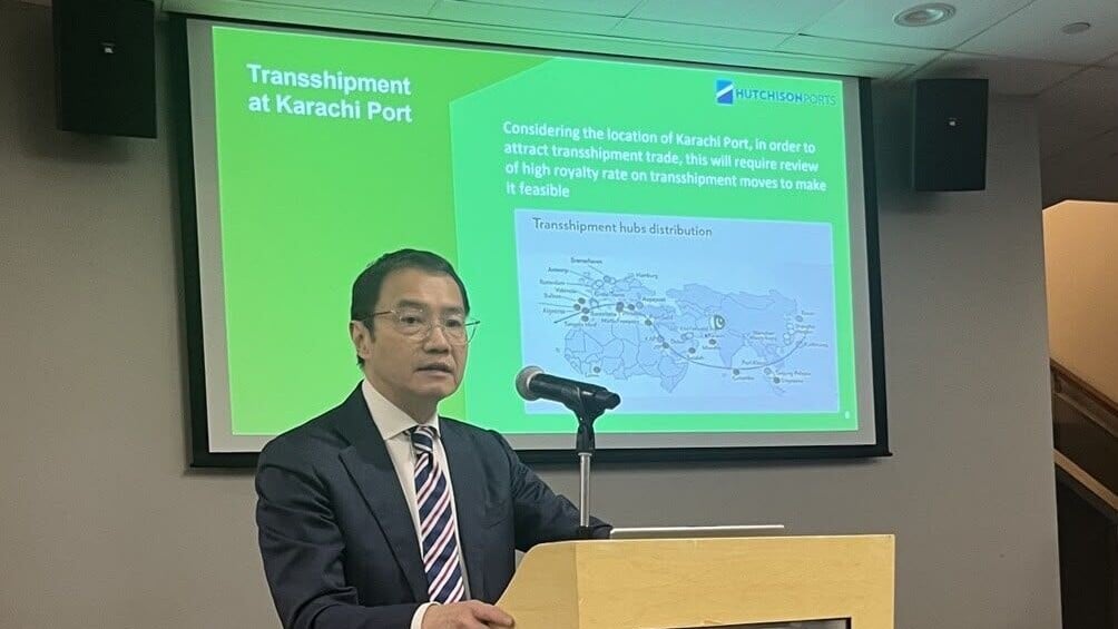 蔡榮傑分享和記港口在巴基斯坦的投資。