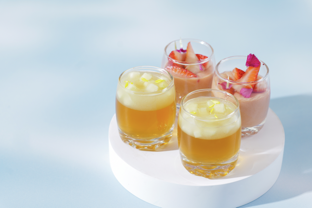 (Left) Apple & Jasmine tea Jelly. (Right) Strawberry & white Peach Mousse