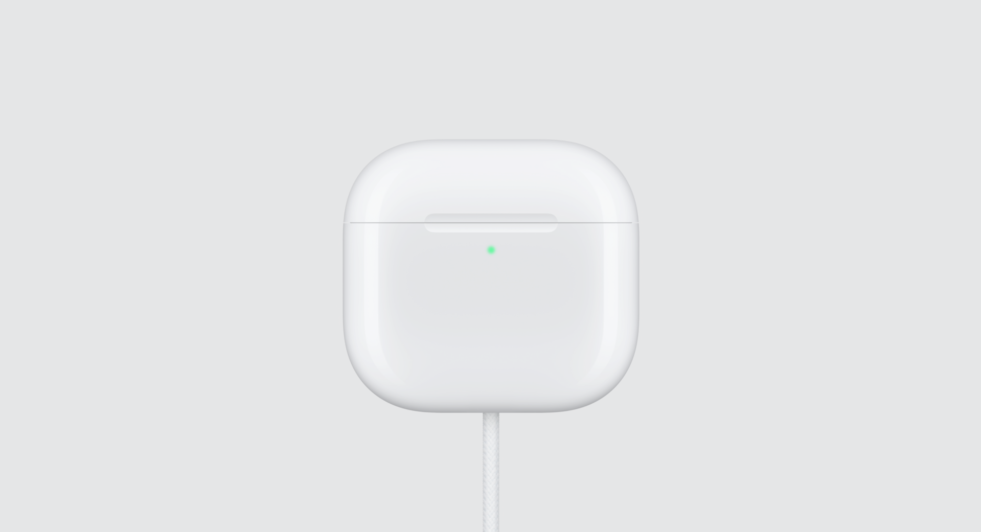 AirPods 5無線充電盒版本可無線充電。