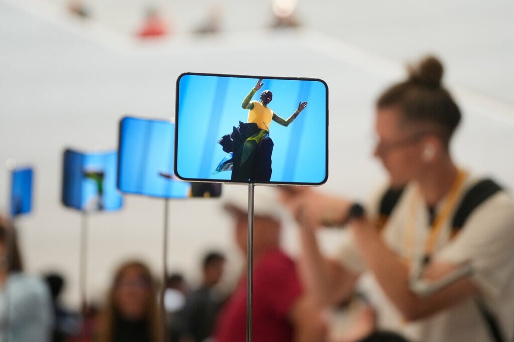 iPhone Duo為今年Apple發布會最受關注的手機(AP)
