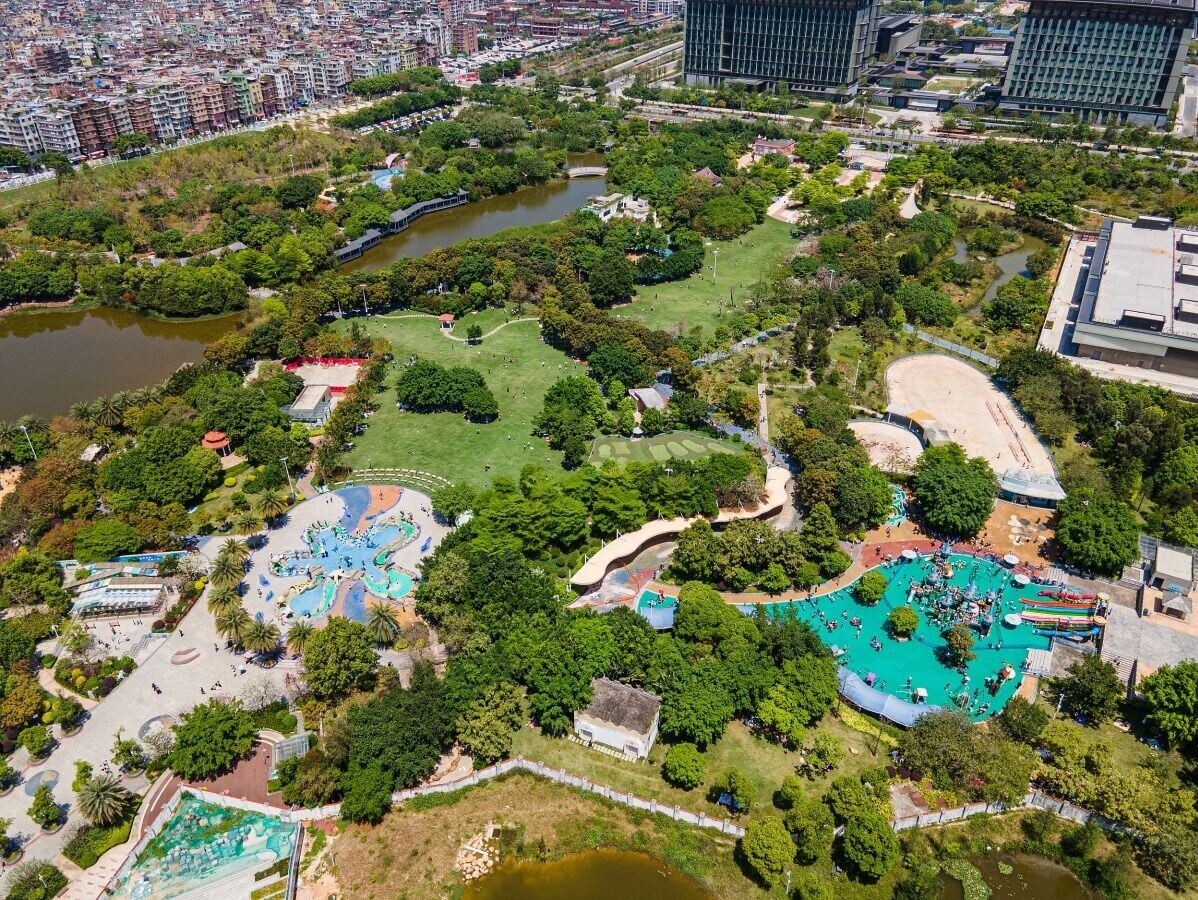 廣州市兒童公園於2014年落成,佔地約32公頃,是全國服務兒童數量最多的專類公園。(圖片來源:視覺中國)