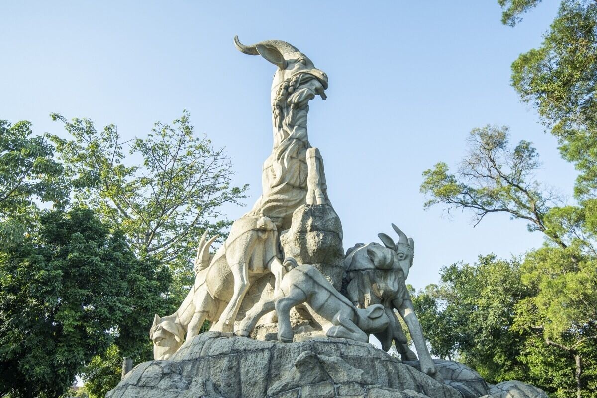 越秀公園總面積約69萬平方米,匯聚12處文物古迹及五羊石像,歷史文化底蘊深厚。(圖片來源:視覺中國)