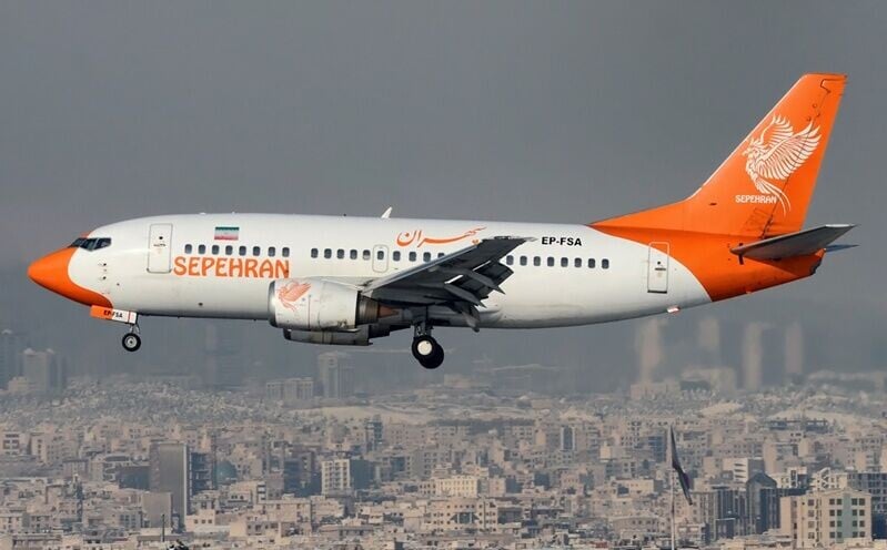 報道提到,薩佩蘭航空客機機齡平均為30年,最舊客機機齡為37年。(X)