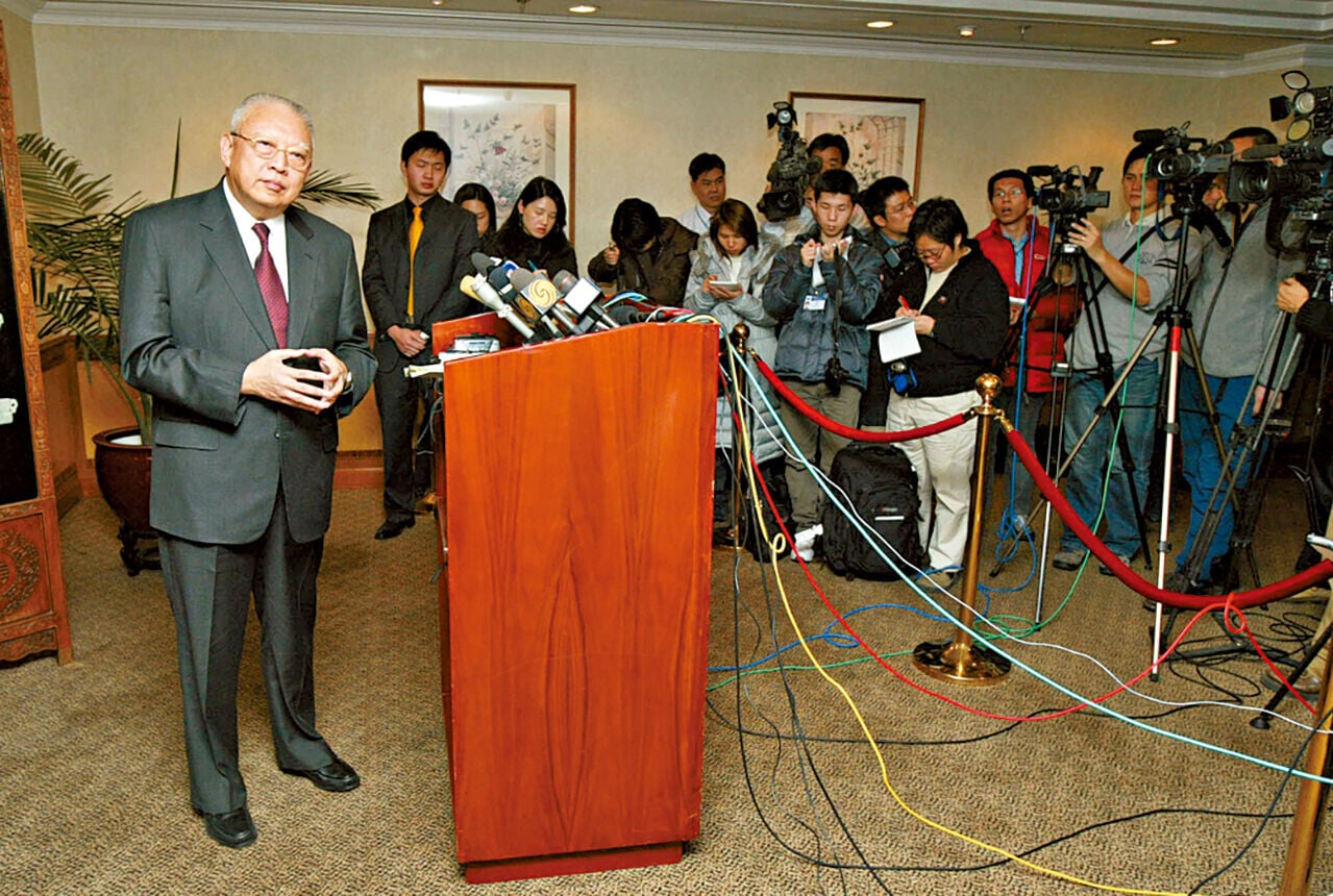 董建華為香港首任行政長官,他於本月8日晚上逝世,享年89歲。(資料圖片)