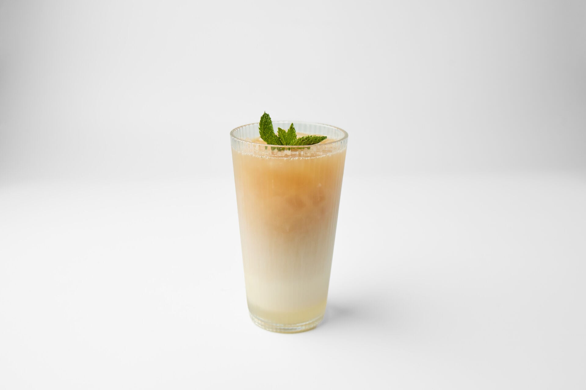 冰蘋果荔枝六安茶 Iced Apple Lychee Lu'an Tea
