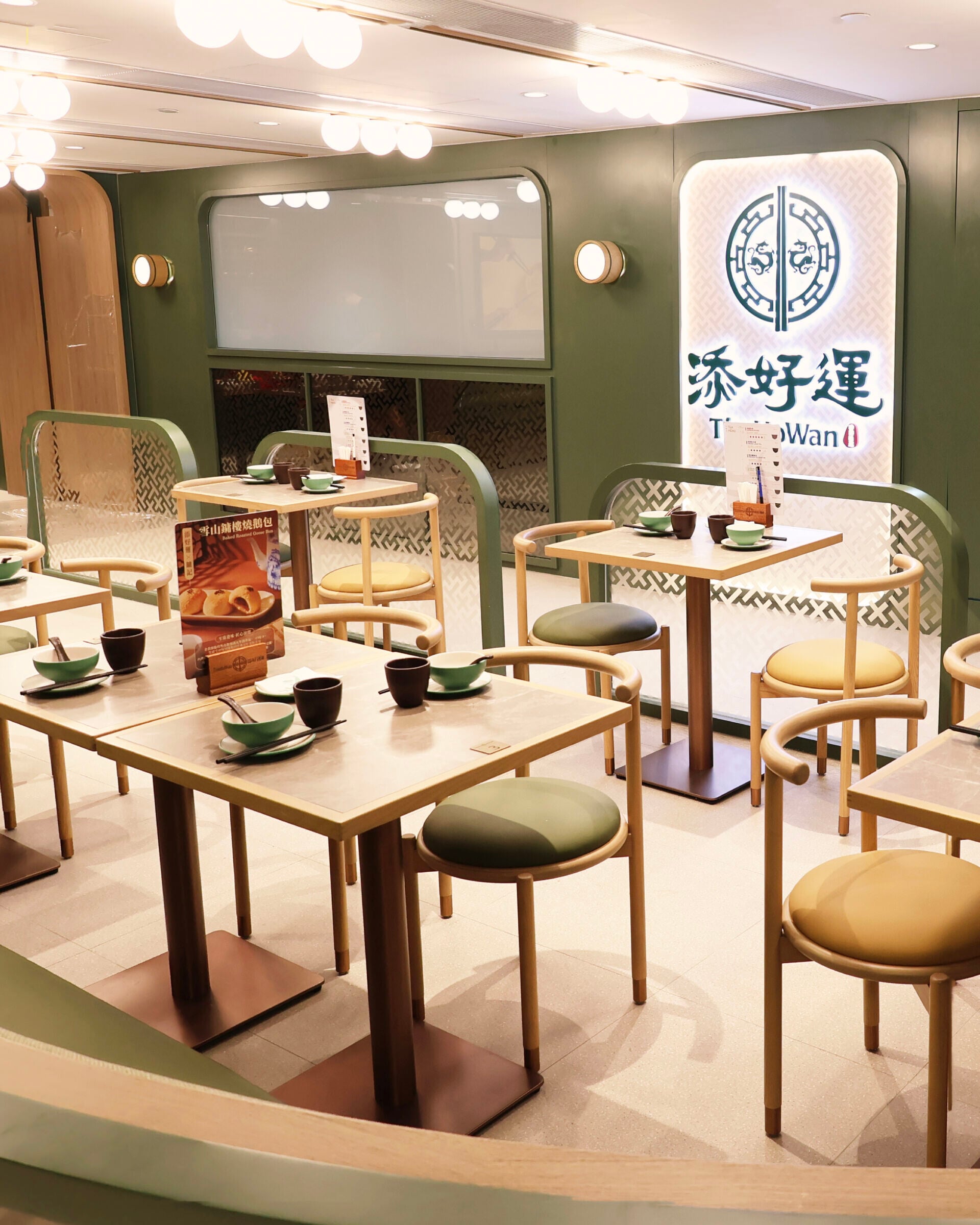 添好運銅鑼灣店室內設計 THWCWB Interior 02