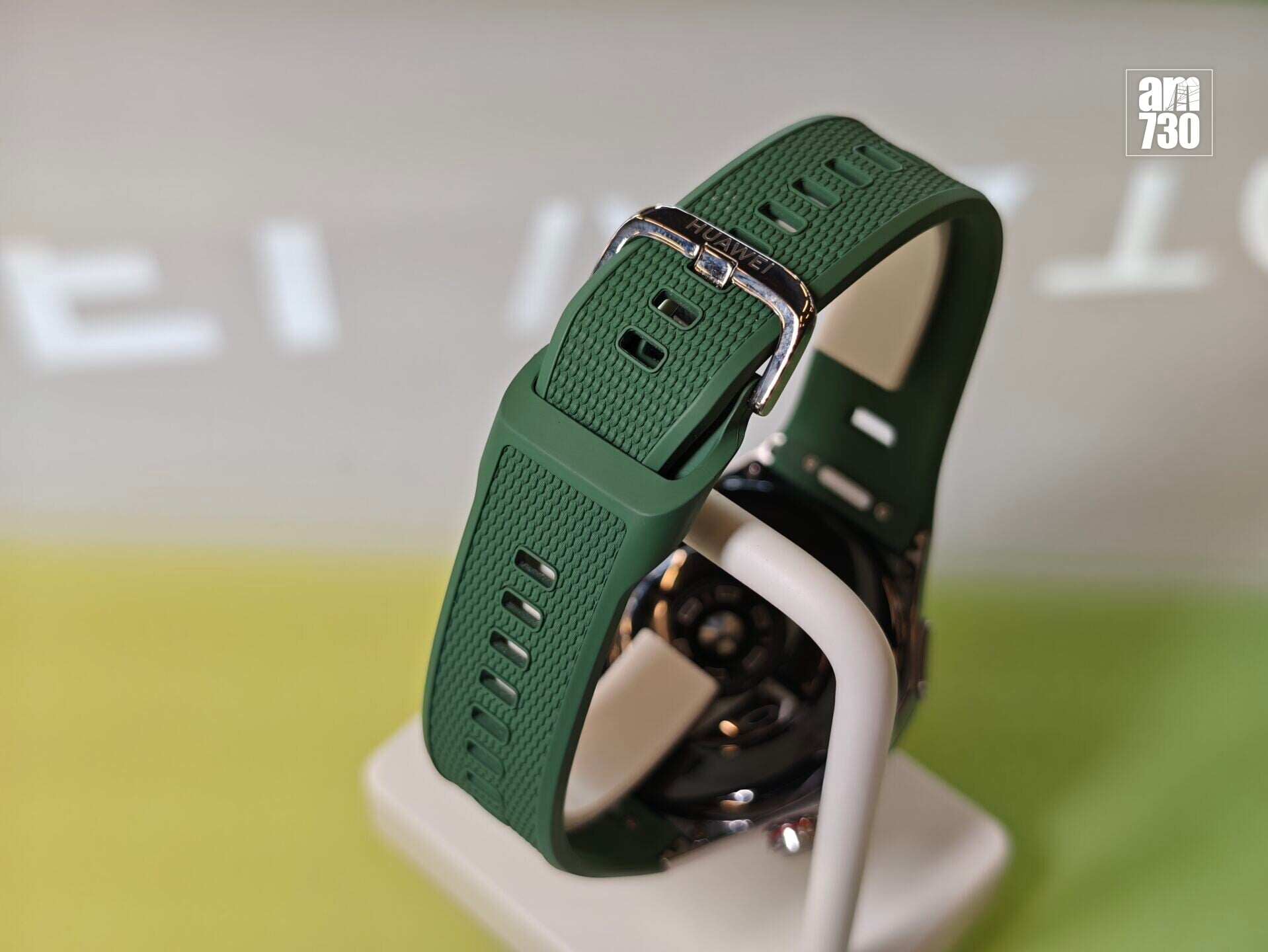 HUAWEI WATCH GT 7 Pro有設計EasyCross錶帶。