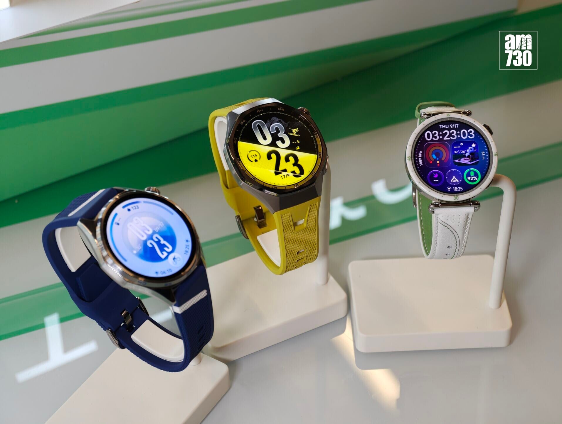 HUAWEI WATCH GT 7 Pro(中)、GT 7 46mm(左)及GT 7 41mm(右)。