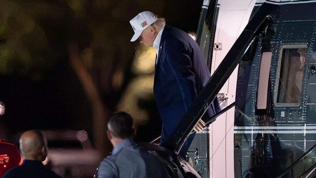 特朗普突返白宮　提前一日結束大衛營行程（AP）