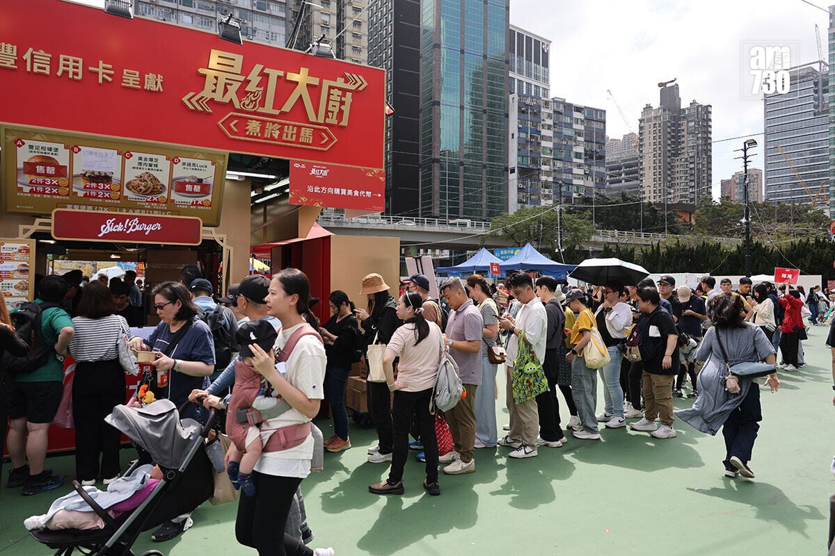 2027年年宵市場攤位下月起分批競投。(資料圖片/周令知攝)