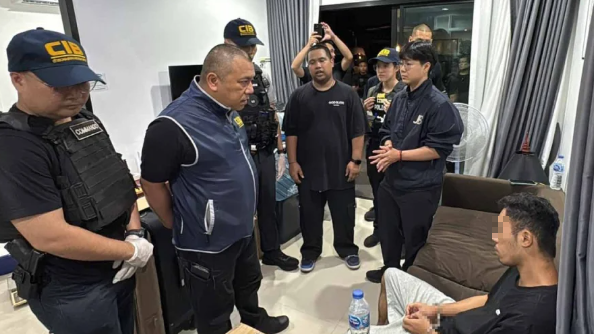 泰國警方在曼谷民武里區一處住宅內展開突襲行動，拘捕一名26歲香港男子，並查獲350公斤冰毒(網上圖片)