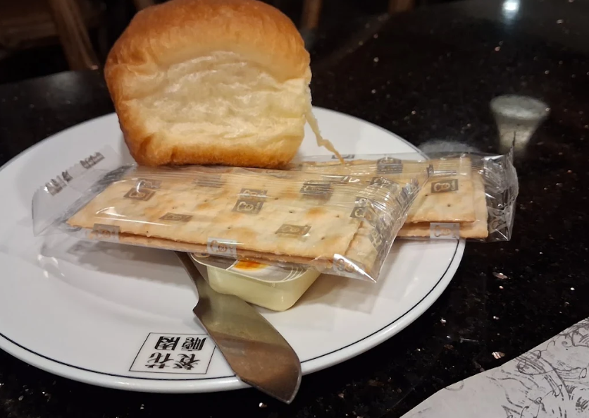 花園餐廳銅鑼灣金百利分店暫停營業。(網上圖片/資料圖片)