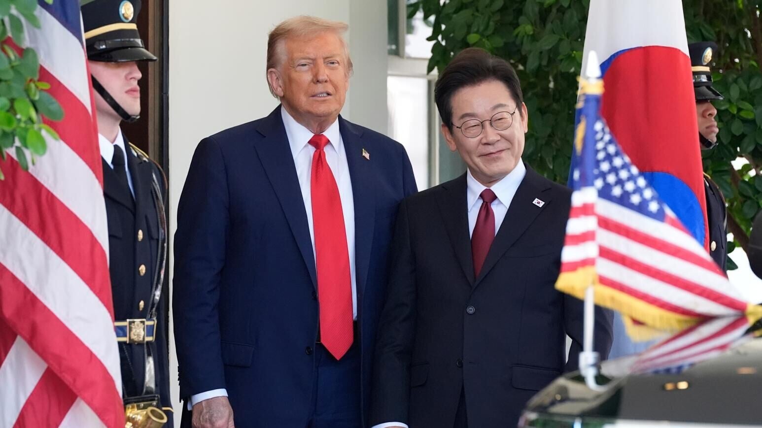 美國總統特朗普（左）與南韓總統李在明（右）2025年8月在美國白宮會面。（圖／美聯社）
