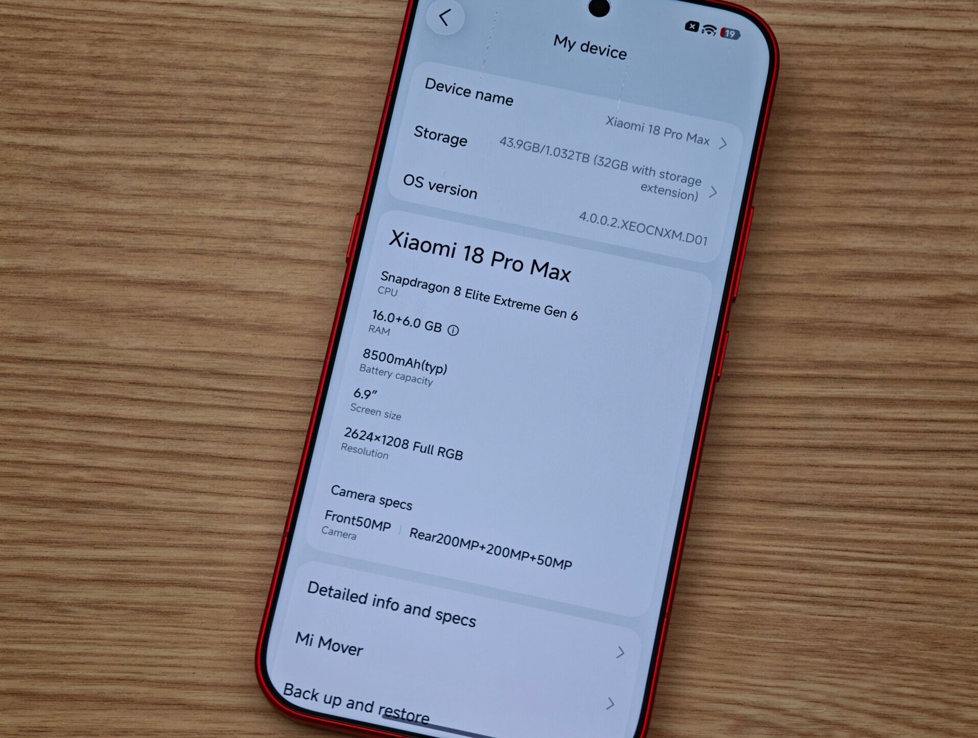 小米Xiaomi 18 Pro Max搭載最新Snapdragon 8 Elite Extreme Gen 6晶片。
