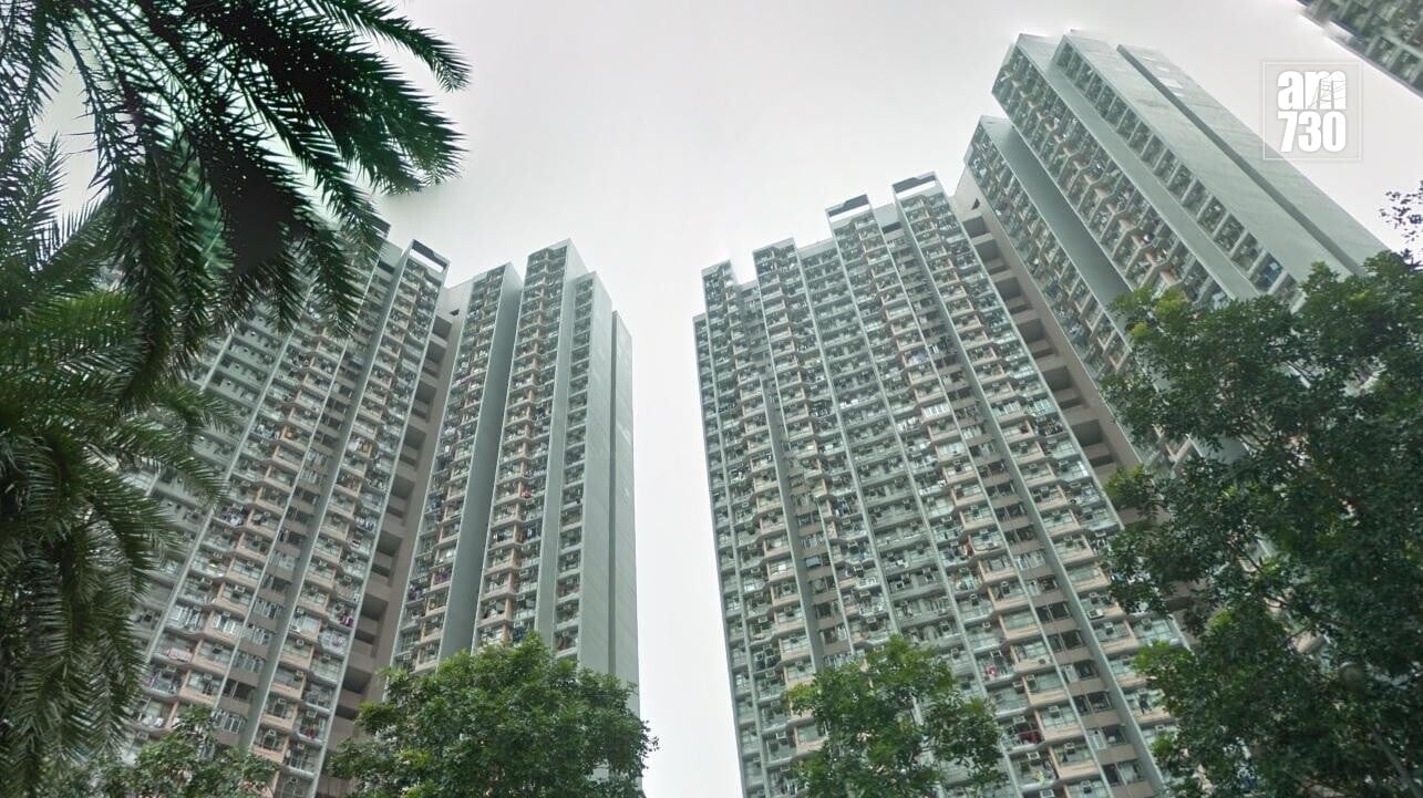 馬鞍山利安邨利興樓保安報案，指發現一名男子倒臥平台，懷疑從高處墮下。救援人員接報到場，62歲姓李事主現場被證實死亡。(資料圖片)