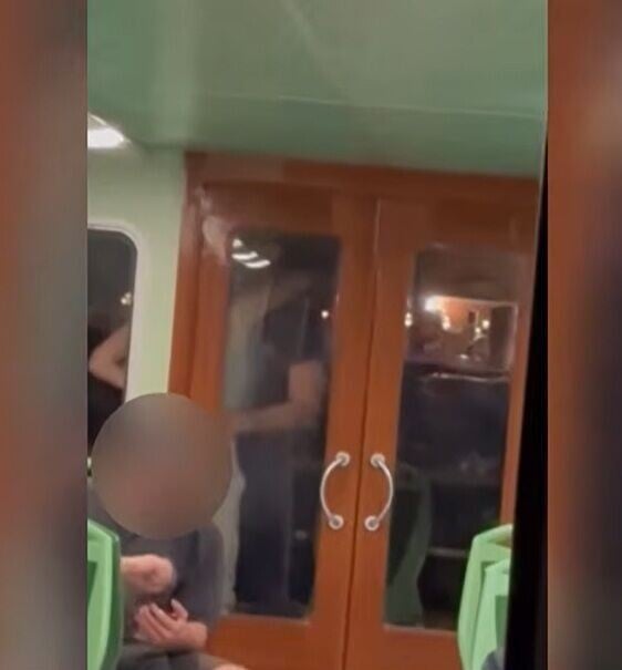意大利威尼斯水上巴士活春宮