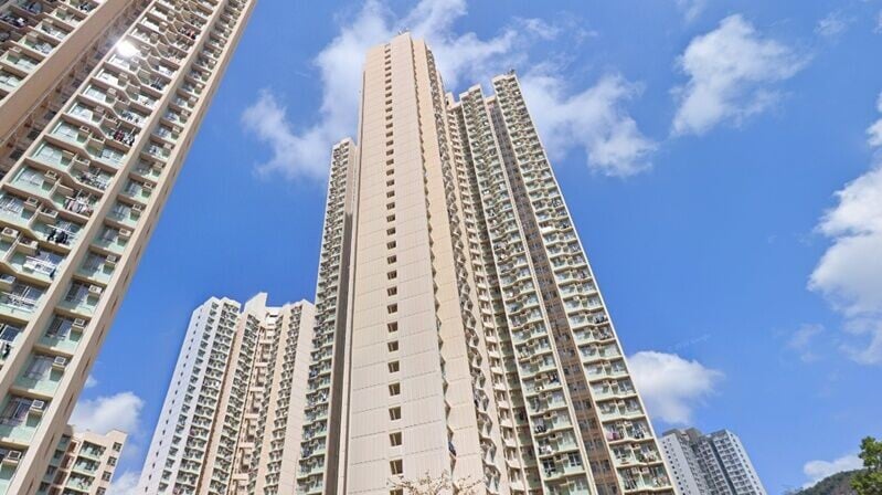 珍惜生命，葵涌石籬邨男子高處墮下，昏迷送院不治。(Google Map)