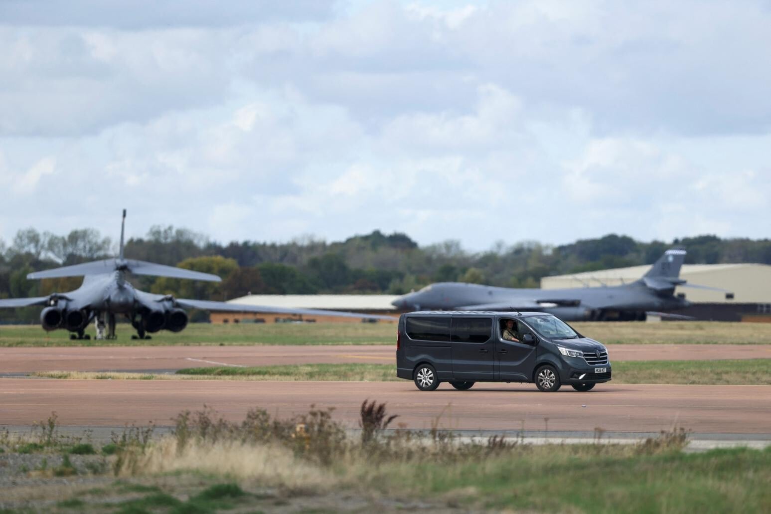 英國西南部費爾福德皇家空軍基地附近近日發生疑似恐怖襲擊威脅。（路透）