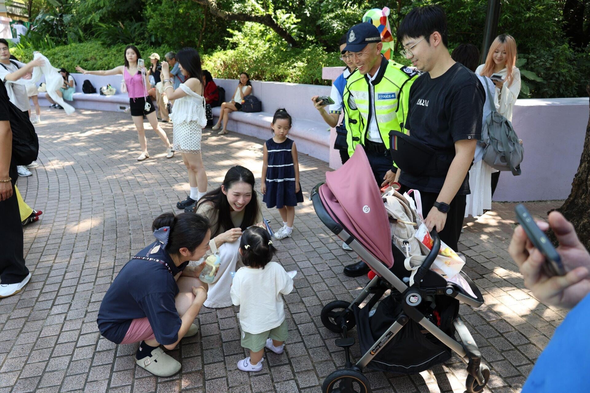 警方西九龍總區交通部展開一系列道路安全宣傳活動