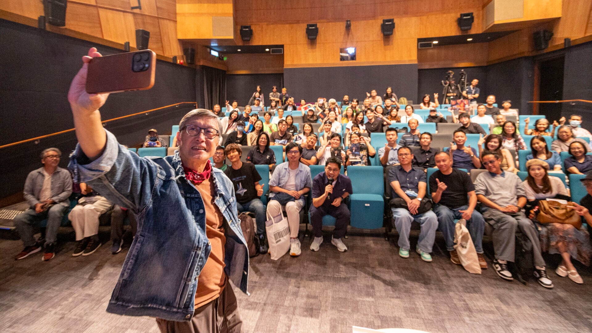 劉偉強導演親臨「星級影談」每場放映，與觀眾一同回顧及分享他傳奇的電影生涯 1