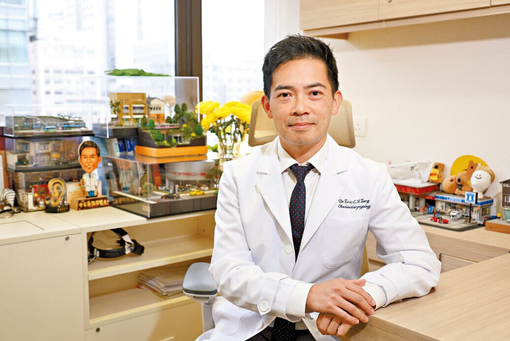 鄧志豪指鼻竇發炎感染穿過了頭骨,或引致腦炎、腦膜發炎等較嚴重的併發症。