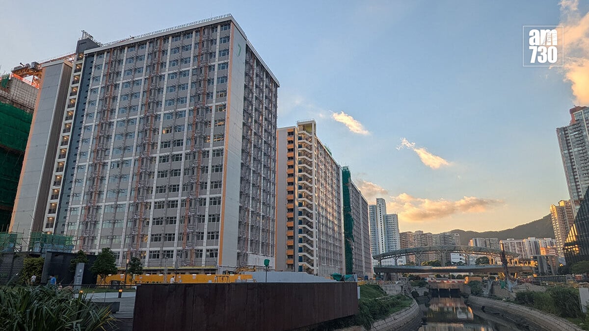 3萬伙簡約公屋預計明年3月全數落成。(資料圖片／羅庸軒攝)