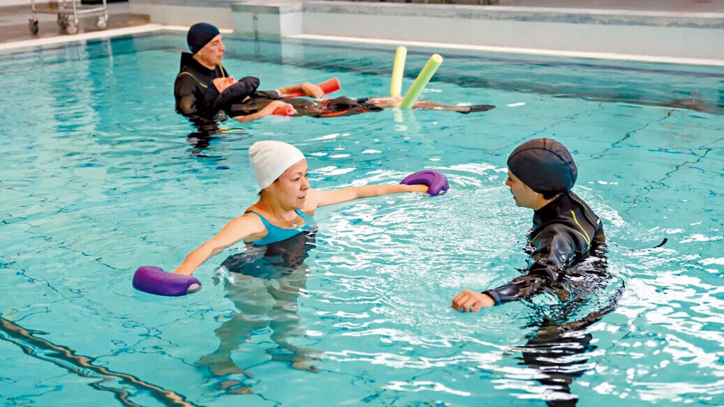 Health 3col benefits of hydrotherapy propel physiotherapy