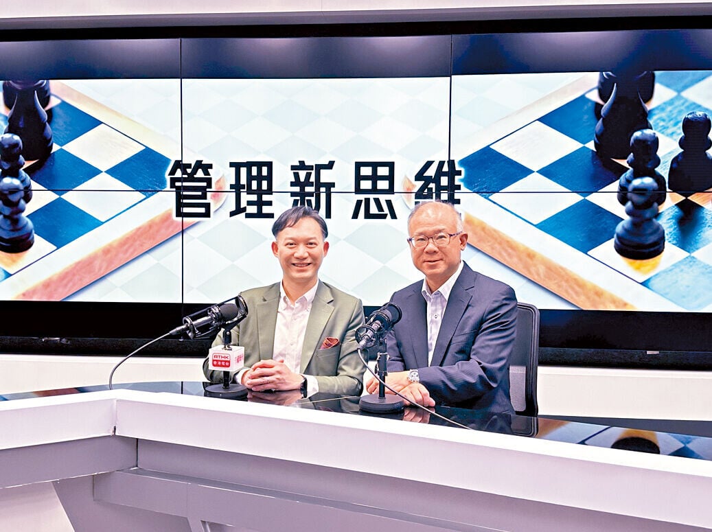 筆者接受林曉鋒教授的訪問。
