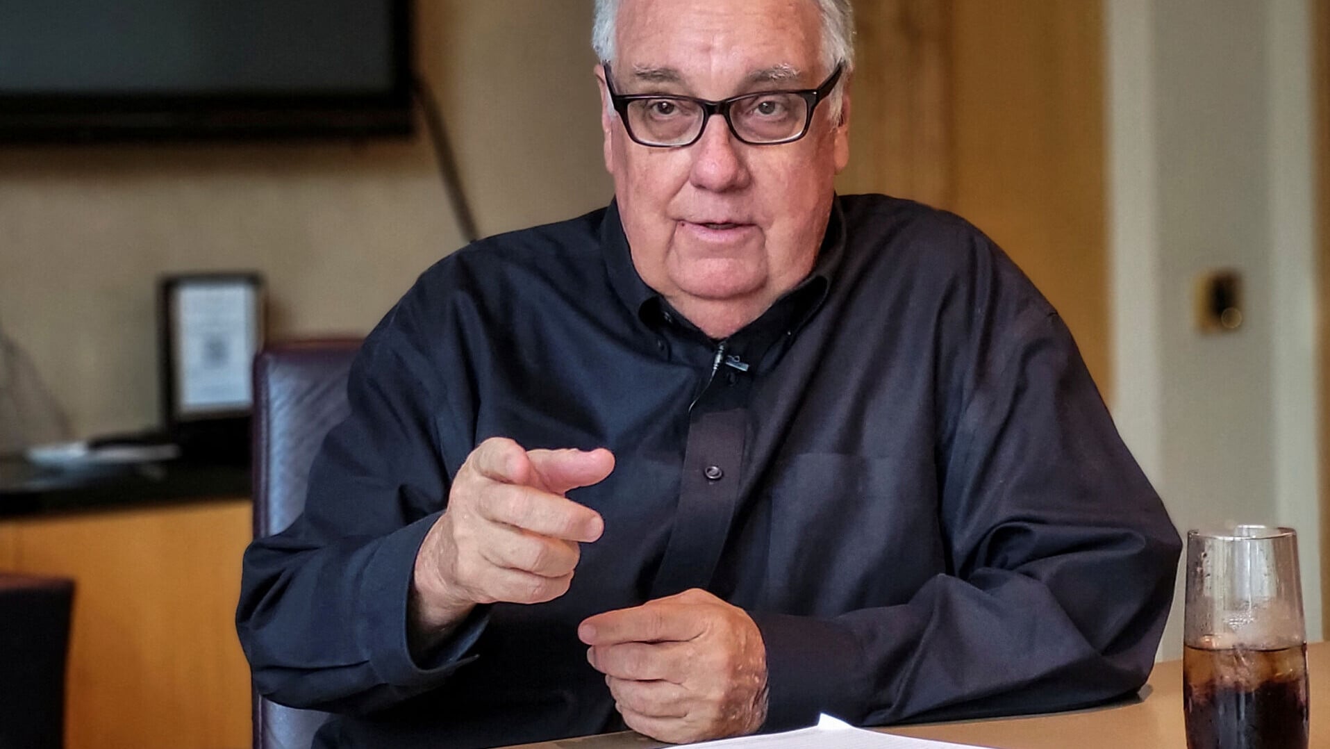 2026 09 18T180418Z 270926457 RC26C3AA6NHQ RTRMADP 3 BERKSHIRE CHAIRMAN GREG ABEL HOWARD BUFFETT