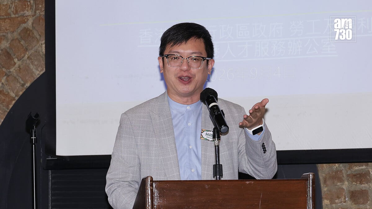 何啟明澄清，擴大短期訪客計劃不會影響本地市場。(資料圖片／吳康琦攝)
