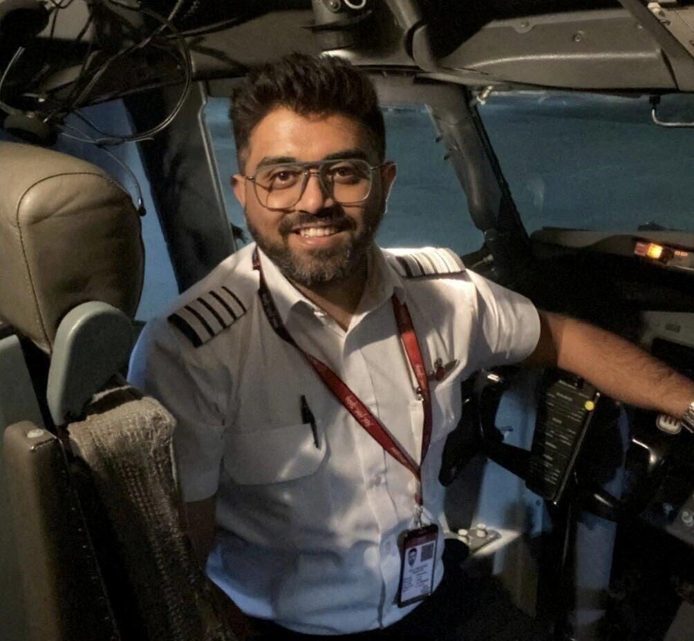 杜拜航空劫機事件,印度籍機長馬查爾勇救174人。(圖/路透社)