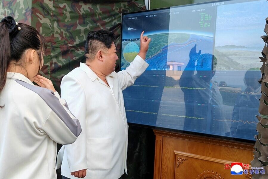 金正恩被指重逾300磅「嚴重癡肥」 喜食龍蝦鵝肝