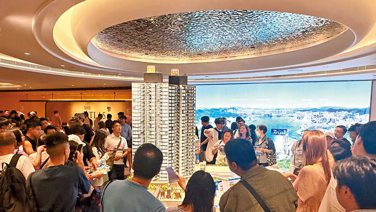 擎海I昨日開始收票，速錄約7,000票，超額認購逾53倍。